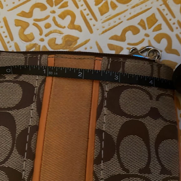 Coach Wristlet - Picture 4 of 5